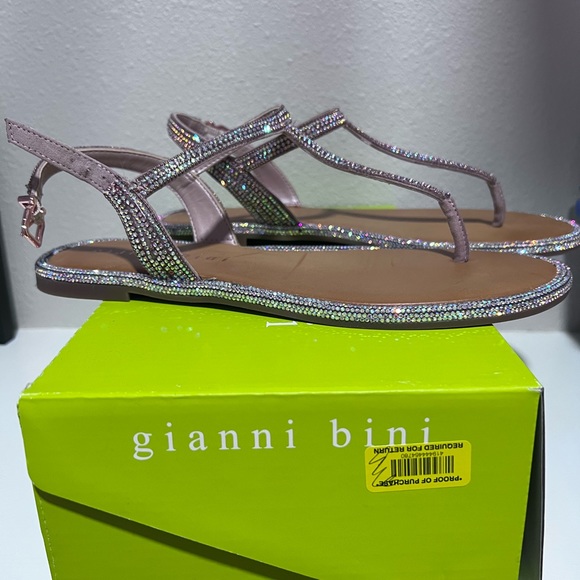 Gianni Bini pink crystal sandals - Picture 2 of 2
